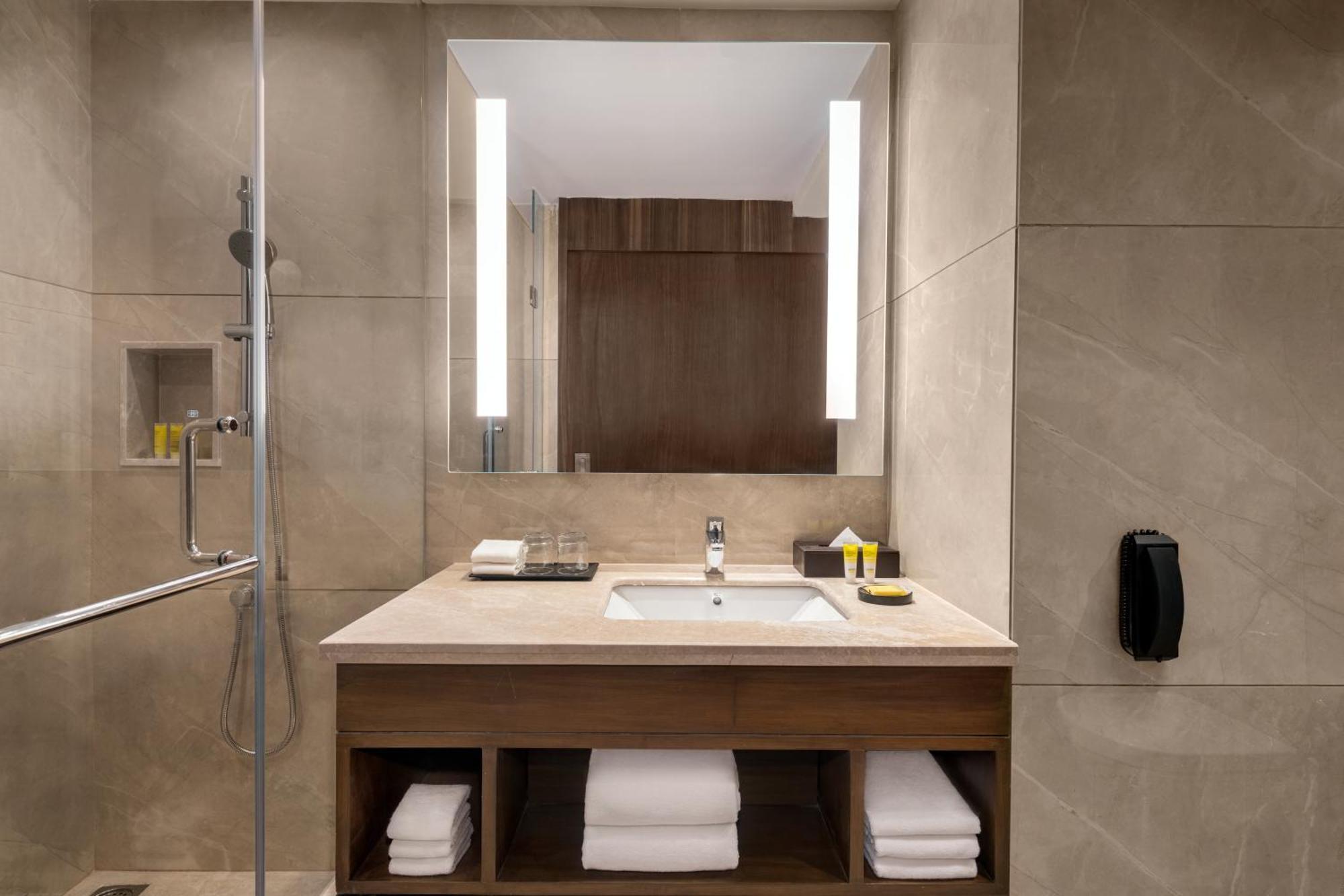 Hyatt Place Haridwār Extérieur photo